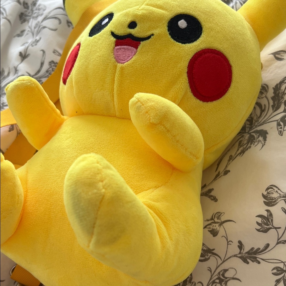 Pikachu Pokémon Plush Backpack - Yellow - Picture 8 of 8